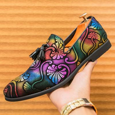 Luxusní designové pánské špičaté barevné střapcové patchworkové boty Pánská formální svatební společenská obuv Sapatos Tenis Masculino