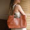 Fashionable Large Capacity Tote Bag Retro Women's Shoulder Handbag Casual Versatile