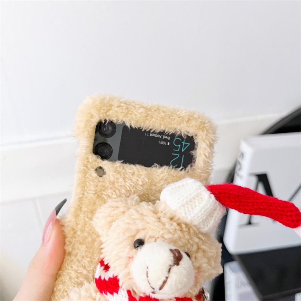 Half-wrapped Z Flip 3 Phone Cover Folding Phone Case Z Flip 4 Bear Phone Case  Girls Gift