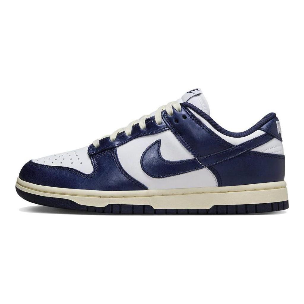 3649 fiyatlarından başlayan Nike Dunk Low Premium Vintage Navy
