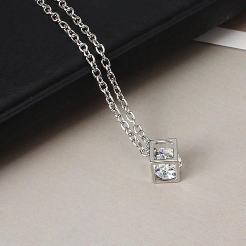 

Ожерелье с подвеской в виде куба из кристалла циркония, простое и шикарное женское ожерелье