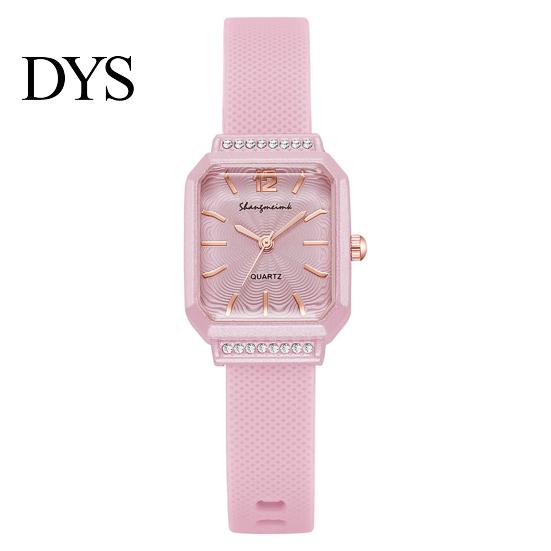 Fashionable Women Watch Silicone Square Dial Quartz Wristwatch Rhinestone Minimalist Ladies Timepiece Dress for Casual Formal Office Party Dating
