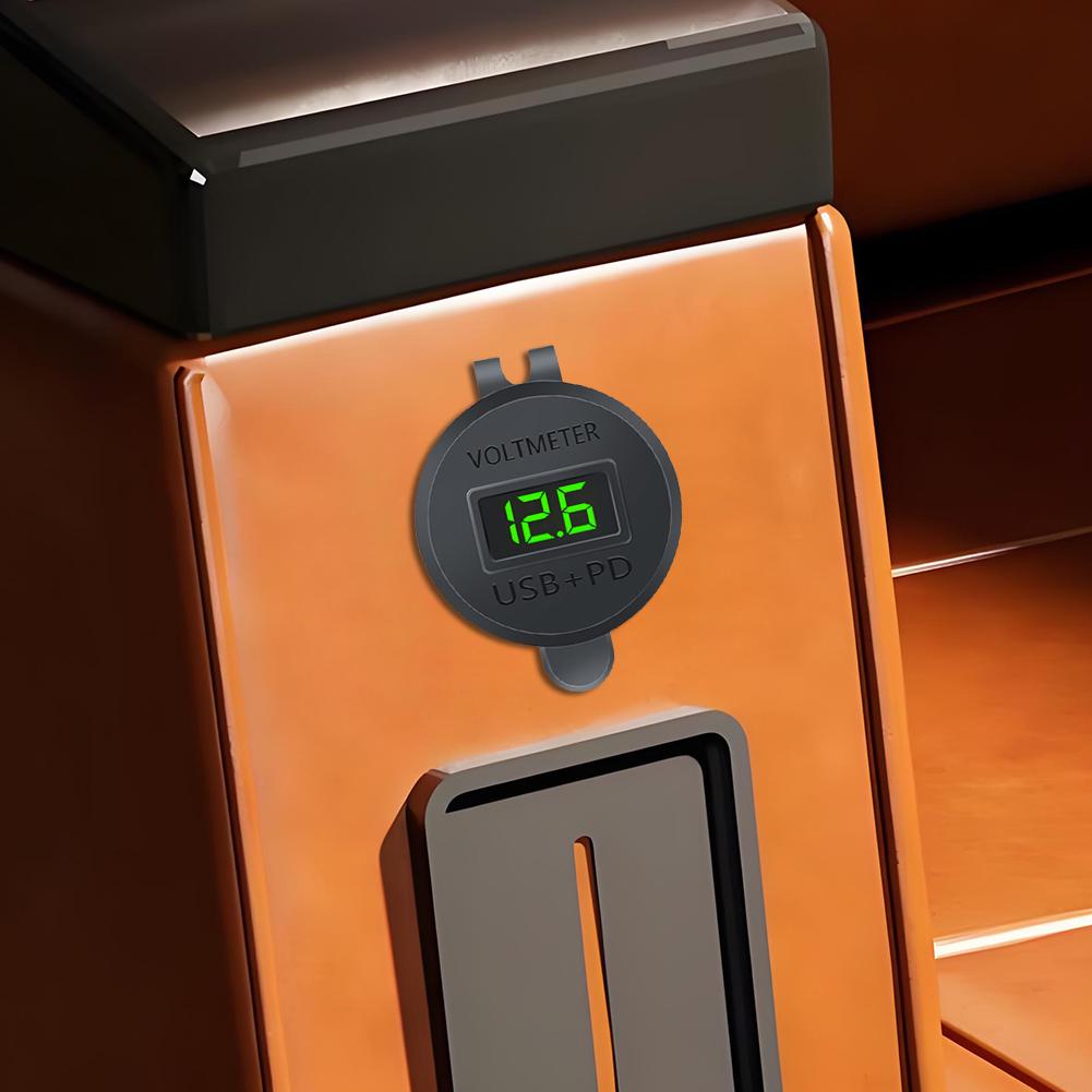 Dual PD Dual QC 3.0 USB Car Charger with Voltmeter Power Outlet Adapter 4 Ports USB A USB C Socket for Car Boat Marine Truck