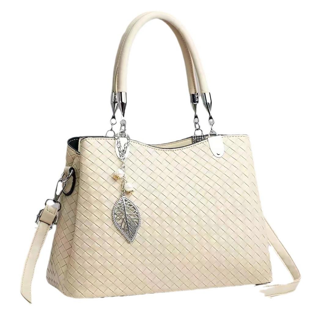 Stylish Large Capacity Women's Bucket Bag For Everyday Use In Versatile Colors