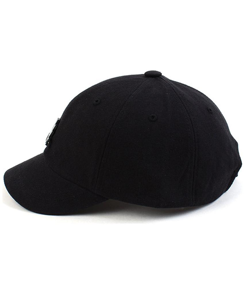 Yunibeosyeolkemiseuteuli Black Short Brim Ballcap