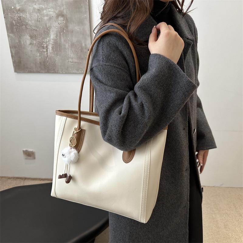 Stylish Black White Brown Khaki Pu Tote Bag For Autumn Winter Commuting With Versatile Design
