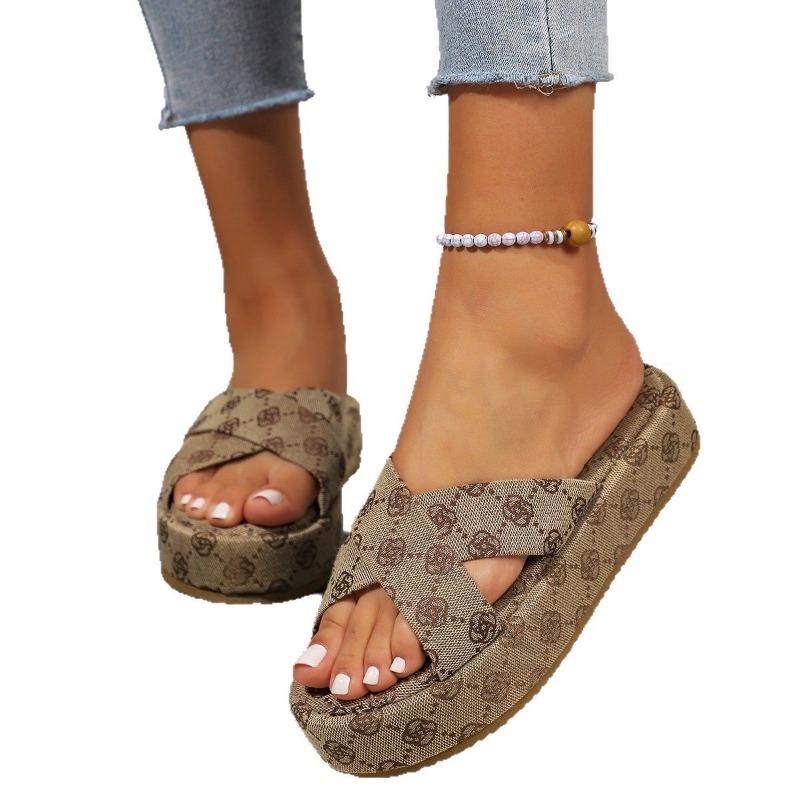 Slippers Platform Slippers Women's Wear New Plum Blossom Embroidery Word Muffin Cool Slippers Large Size Women's Shoes