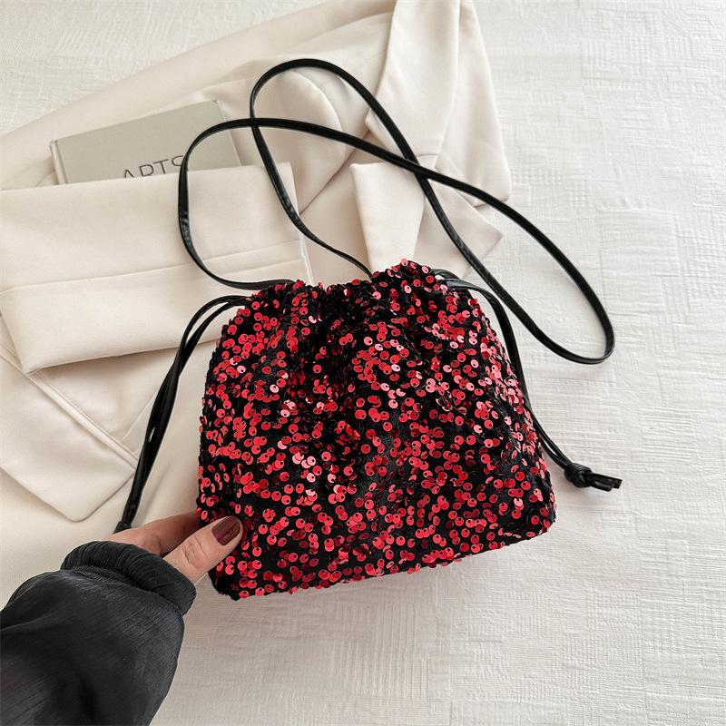 Internet Celebrity Sequins Fashion Drawstring Small Bag Women 2025 Spring New Versatile Ins Shoulder Messenger Bag Bucket Bag