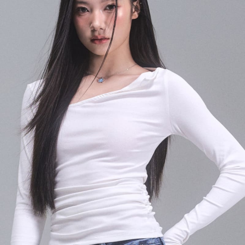 ZEROPLANET Yerena Star Necklace [SILVER]