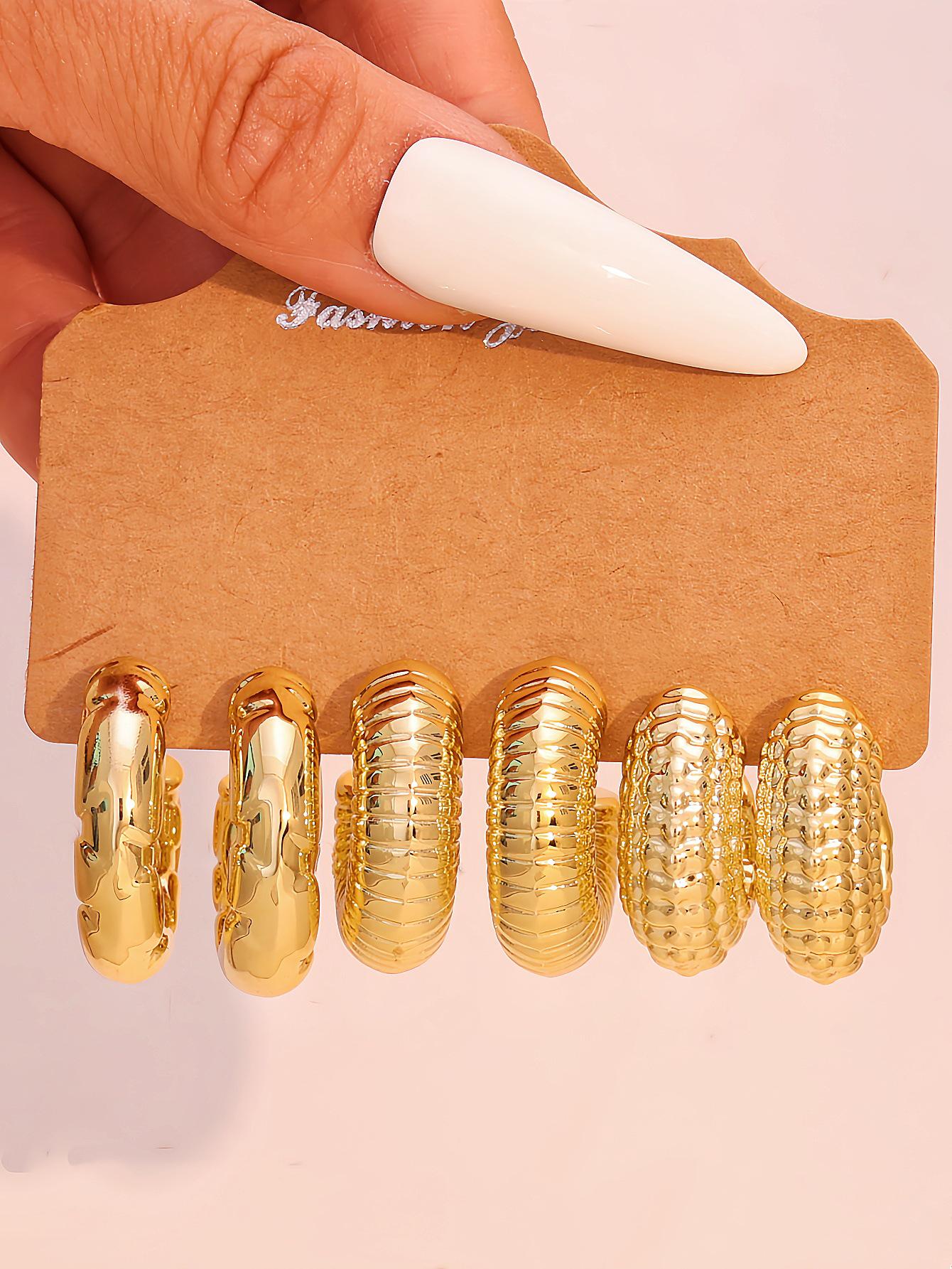 European and American Fashion C-shaped Twist and Water Drop Earrings, 3-Piece Geometric Set for Women.