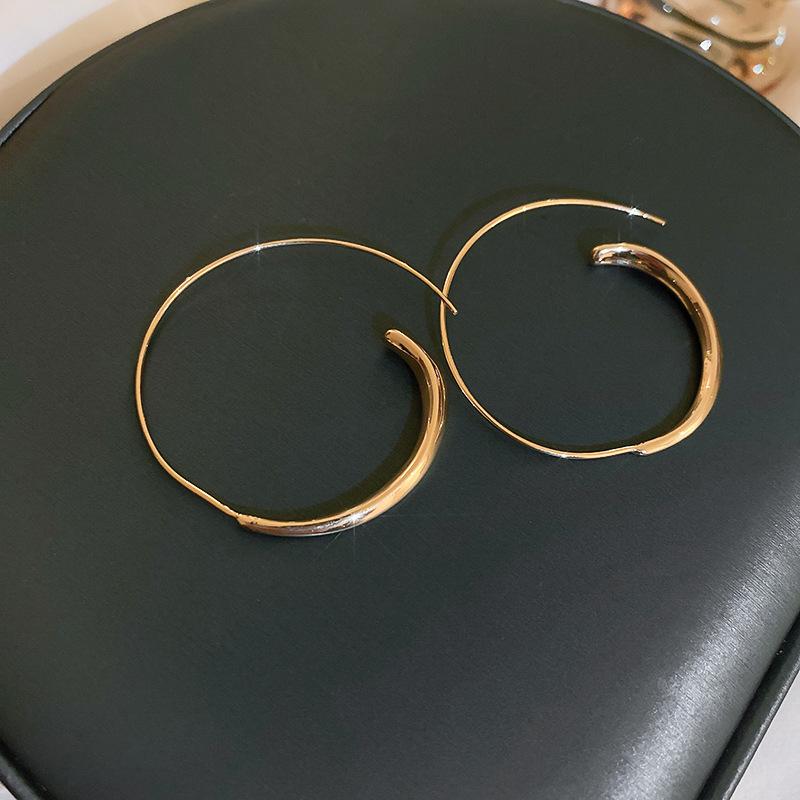 Trend Plain Circle Circle Earrings Ins Style Simple Retro Personalized Earrings Fashion Versatile Temperament Earrings Women