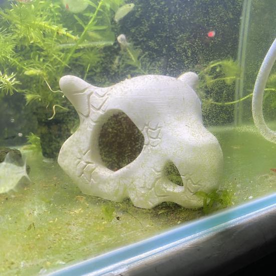 Fish Tank Cave Decor Skull Decoration Cave, Realistic Durable PLA Hideout Reptile Shelter, 3D Printed Habitat Ornament for Aquarium Landscaping