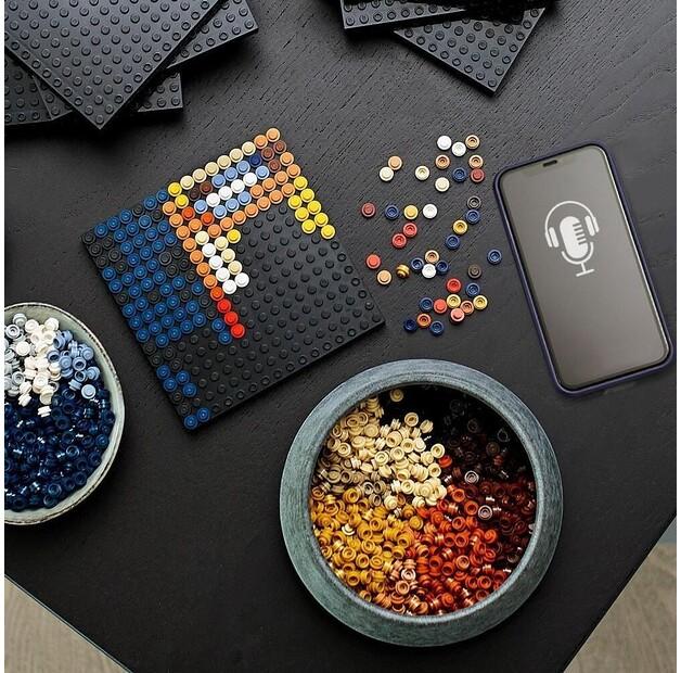 LEGO Art 31199 Железный человек от Marvel Studios