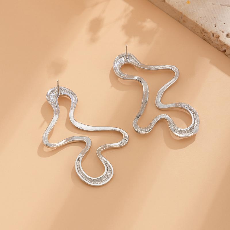 Minimalist Irregular Hollow Geometry Metal Stud Earrings Punk Statement Gold Color Earring Women's Charm Ear Jewelry