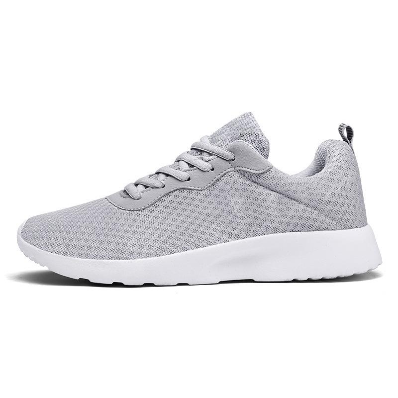 

2024 весна новые мужские туфли модные летающие плетеные мужские повседневные туфли корейской версии трендовые дышащие кроссовки для бега мужские 38 серый