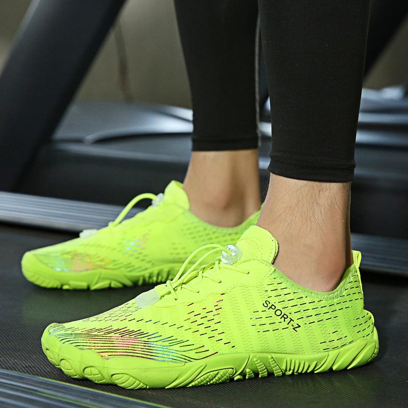 Men's mountaineering, hiking, rock climbing shoes, barefoot five-finger shoes, women's outdoor swimming, creek walking and wading sports and leisure