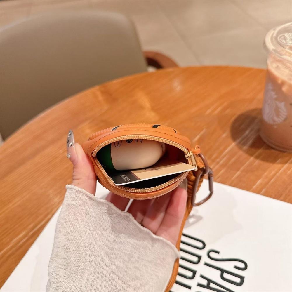 Creative Sports Style Silicone Coin Purse Wallet Basketball Football Shaped Storage Bag Headphone Box Schoolbag Pendant Keychain