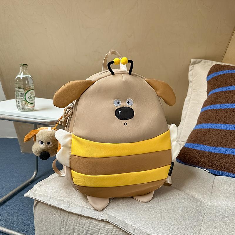 Cute puppy schoolbag girl junior high school student cartoon lightweight small backpack versatile high school student travel backpack tide