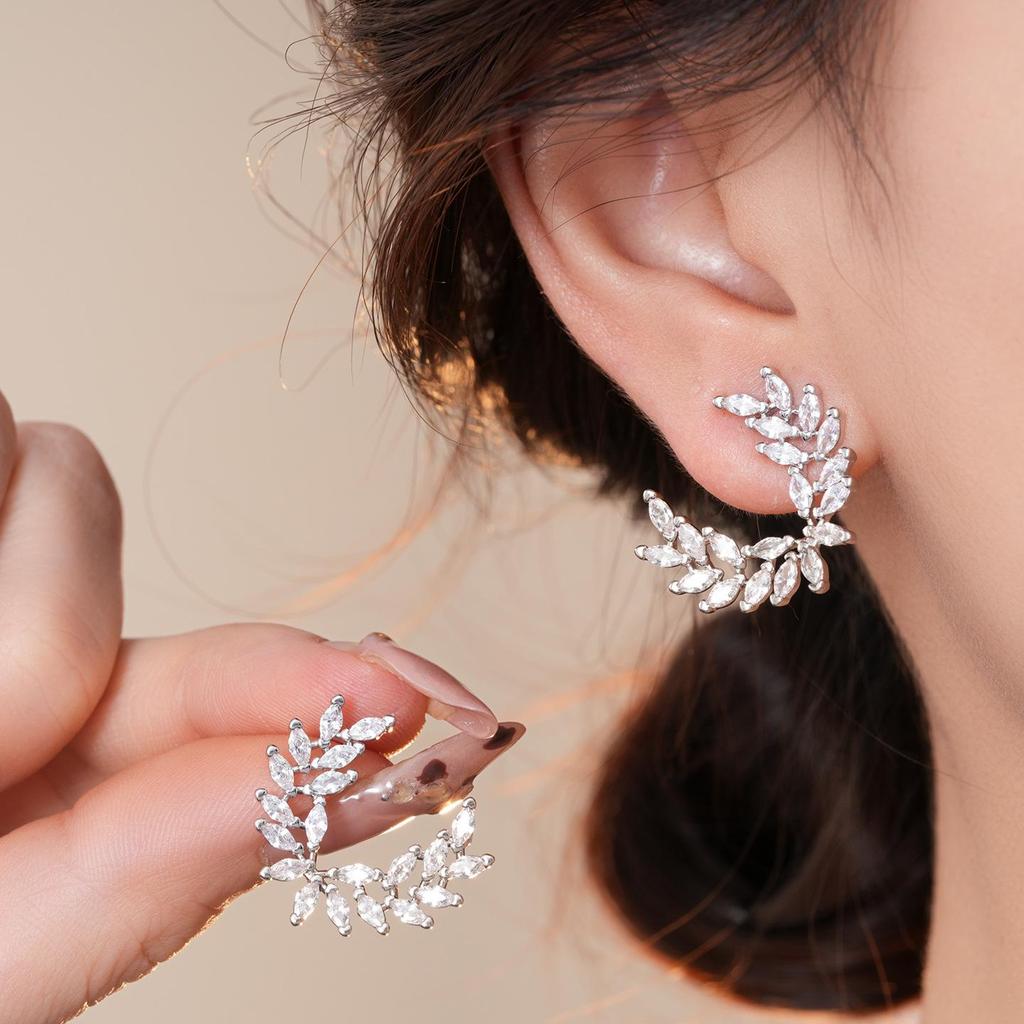 Silver Needle Zircon Geometric Leaf Stud Earrings In Cold Style - Light Luxury, High-End, Versatile Earrings
