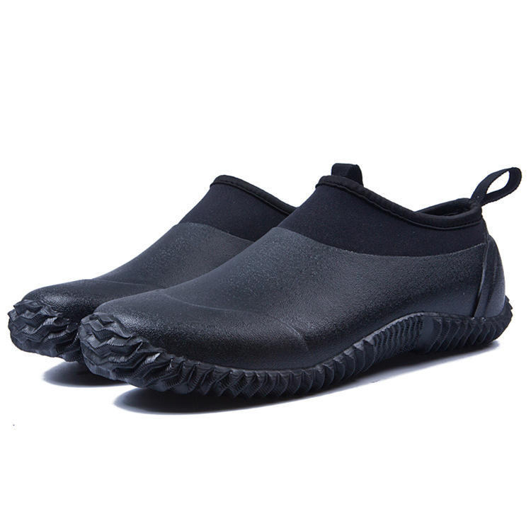 

Мужские и женские модные короткие однотонные резиновые сапоги с низким голенищем, обувь для мытья автомобиля, неопреновые черные туфли с одной педалью и легким носом 46