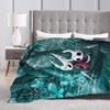 Hollow Knight Silksong Blankets Flannel Autumn/Winter Breathable Super Warm Throw Blanket for Sofa Bedroom Quilt