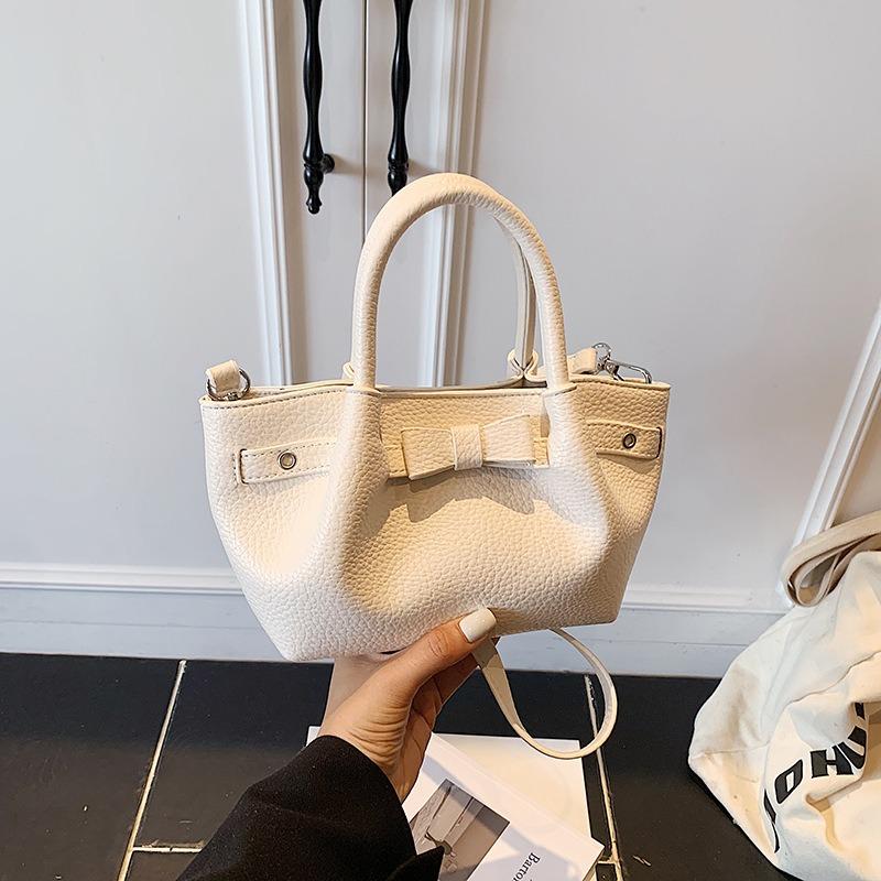 

Нишевый дизайн простая и универсальная рабочая сумка для поездок на работу женская летняя новая повседневная сумка-мессенджер сумка-ведро