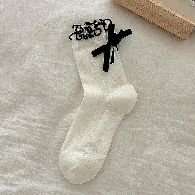 Women In The Spring and Autumn Bowknot Lace Socks of The Students