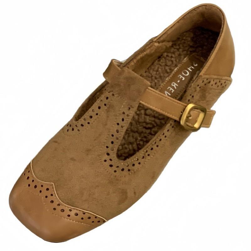 Retro T-buckle Mary Jane women's shoes in the autumn of 2025 new round head simple versatile buckle light mouth single shoes
