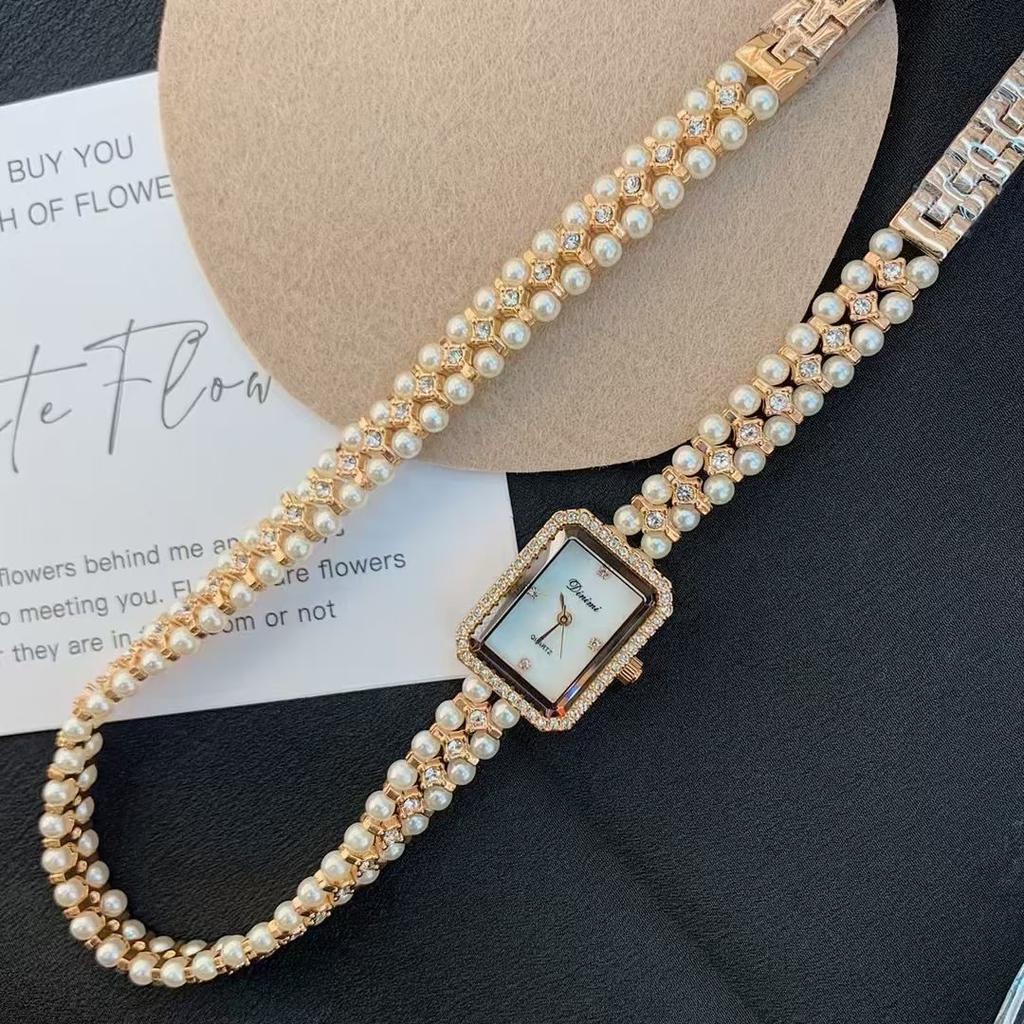 Small Pearl Chain Bracelet Watch Women'S Square Small Plate Watch Double Circle High Value 7717