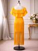 Gelbes One-Shoulder-Rüschenkleid mit Fransen-Saum in Übergröße