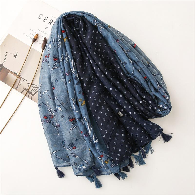 Women Retro Ethnic Style Literary and Artistic Blue Small Floral Scarf, Yarn Scarf Travel Seaside Long Sunscreen Beach Towel