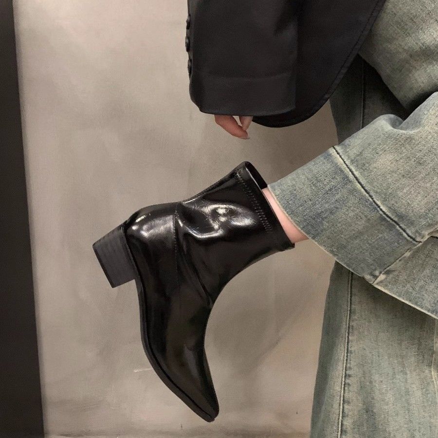 Korean small bare boots, black pointed short boots, women's shoes 2025 new models, super autumn and winter foreign thick heel thin boots