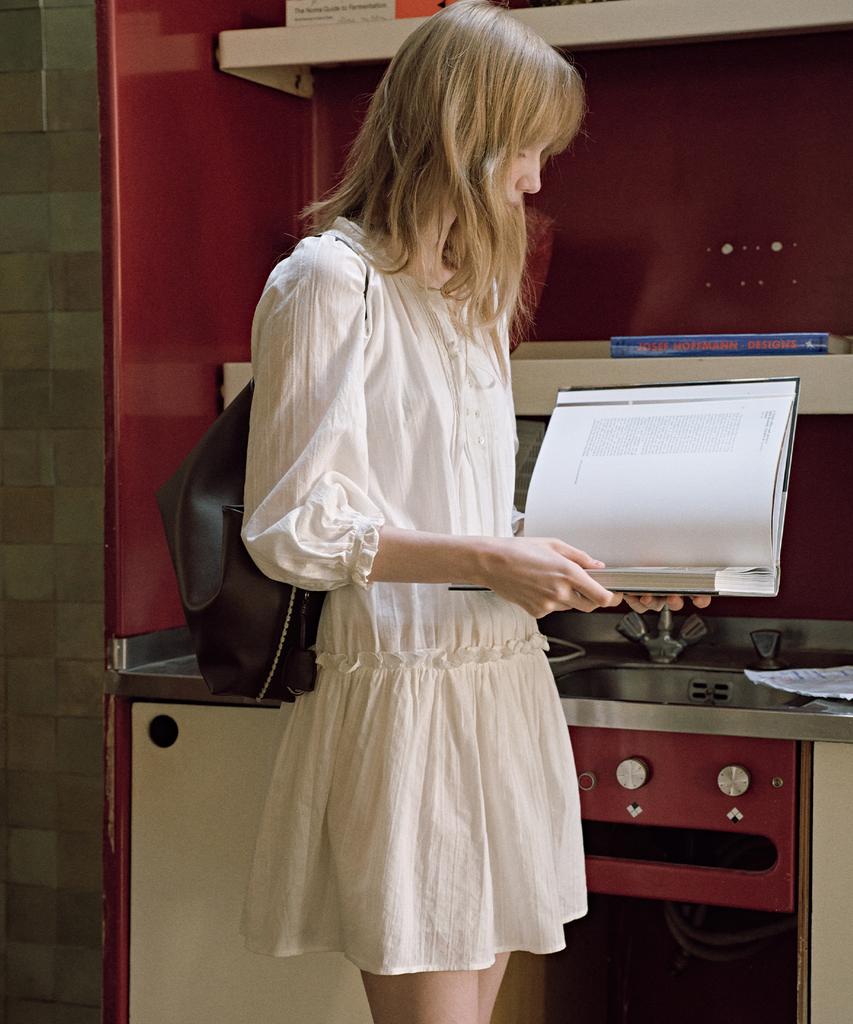 Ost Kaka Pintuck Volume Dress White