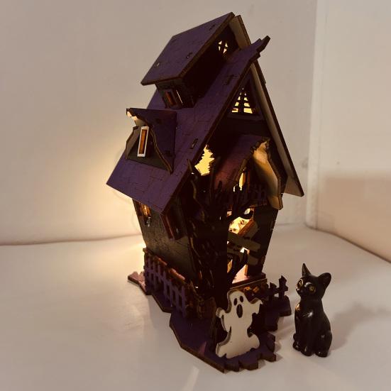 3D Wooden Puzzle Kit DIY Wooden Puzzle Haunted House Model Light-up Halloween