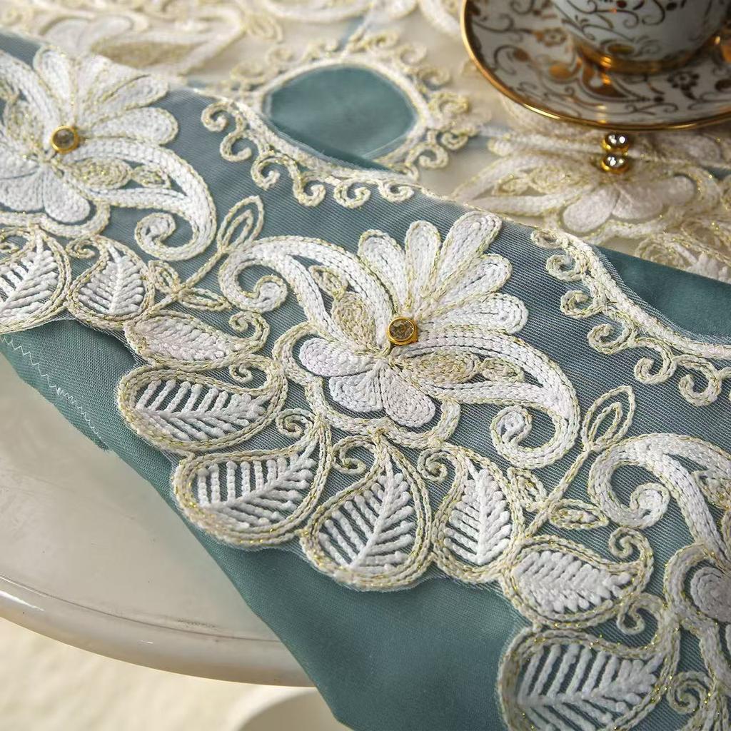 Flower Elegant Hollow Out Table Dinning Cloth Table Flag Cover Wedding Tablecloth Rectangle Luxury Embroidery Lace Table Cover