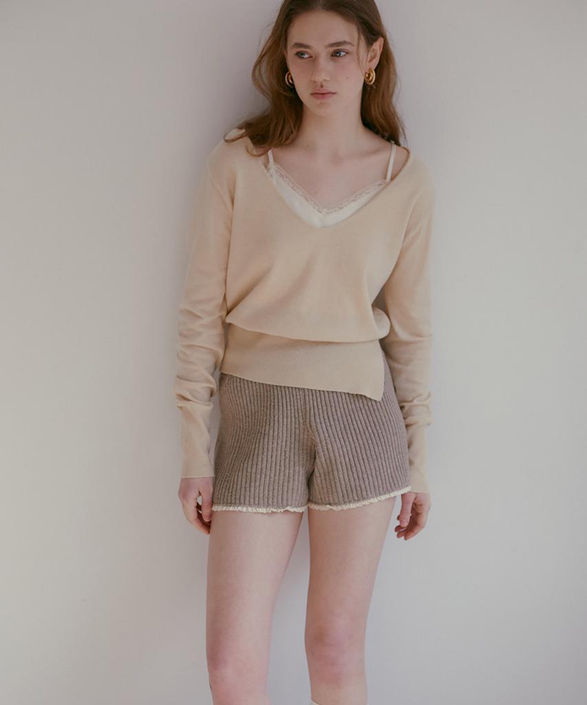 Sopeuteuseoul Lace Slip V-Neck Knit_Beige