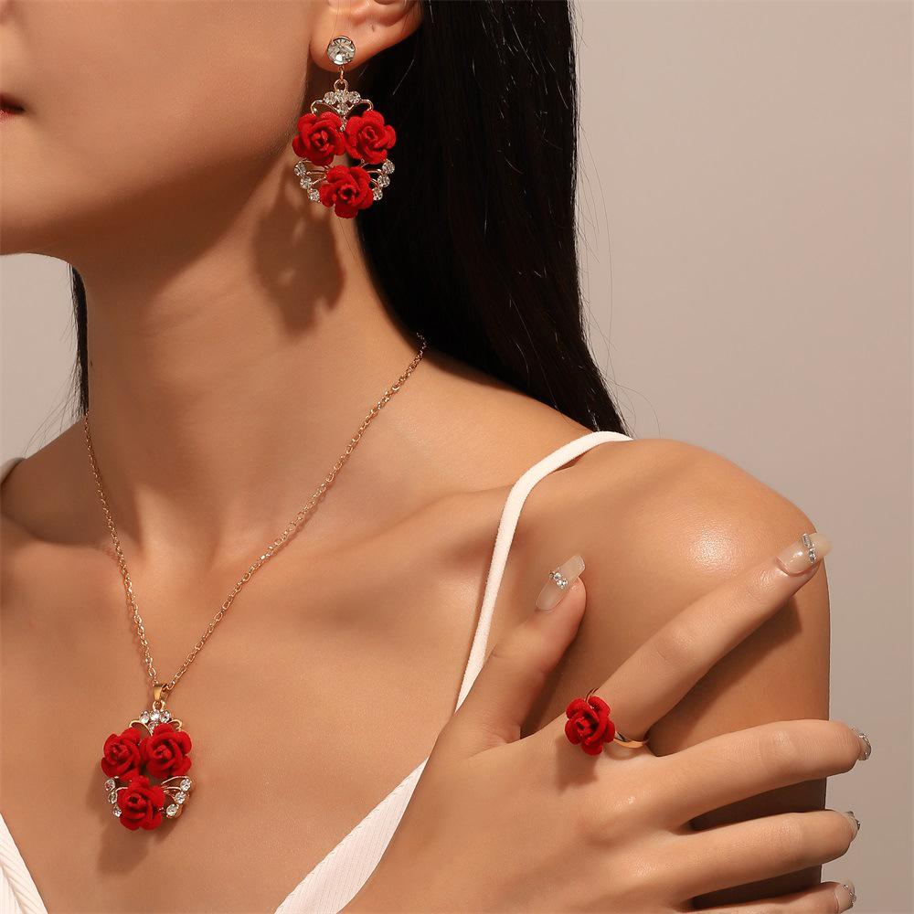Retro Red Rose Necklace & Earrings Set - Valentine's Day Gift