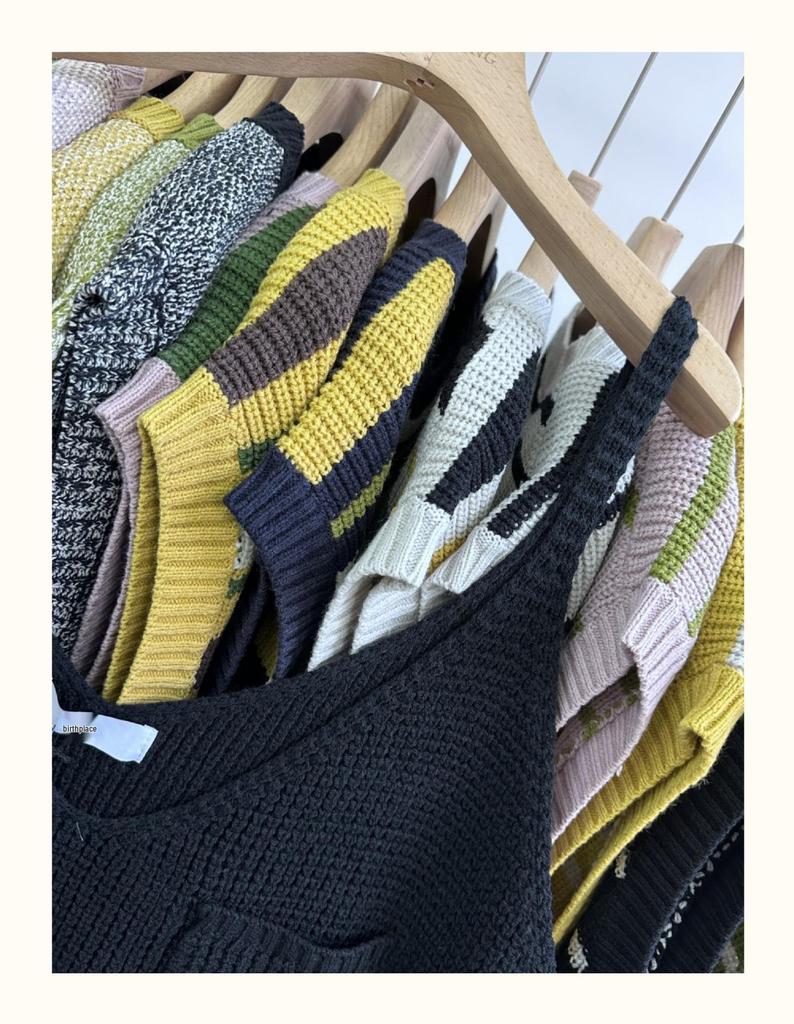 Xiao Wang's Spring Korean Style Plus Size Layered Knit Camisole Vest