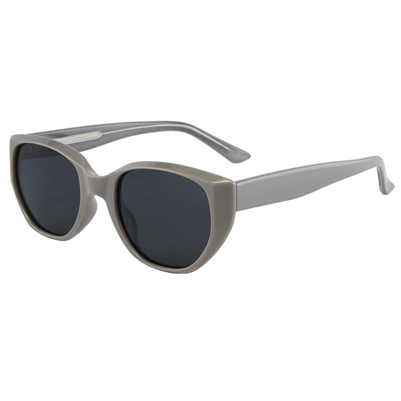 TR High-definition Polarized Cat-eye Sunglasses for Men and Women, Make the Face Appear Smaller, with a High-end Feel, UV Protection, Black Frame