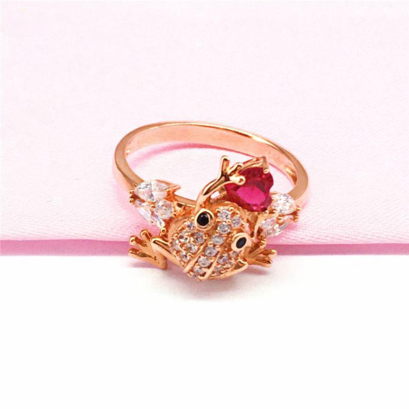 Exquisite Russian Purple Gold Inlaid Redstone Toad Ring Color Gold Luxury Personality Fashion Rose Gold Plated Ring