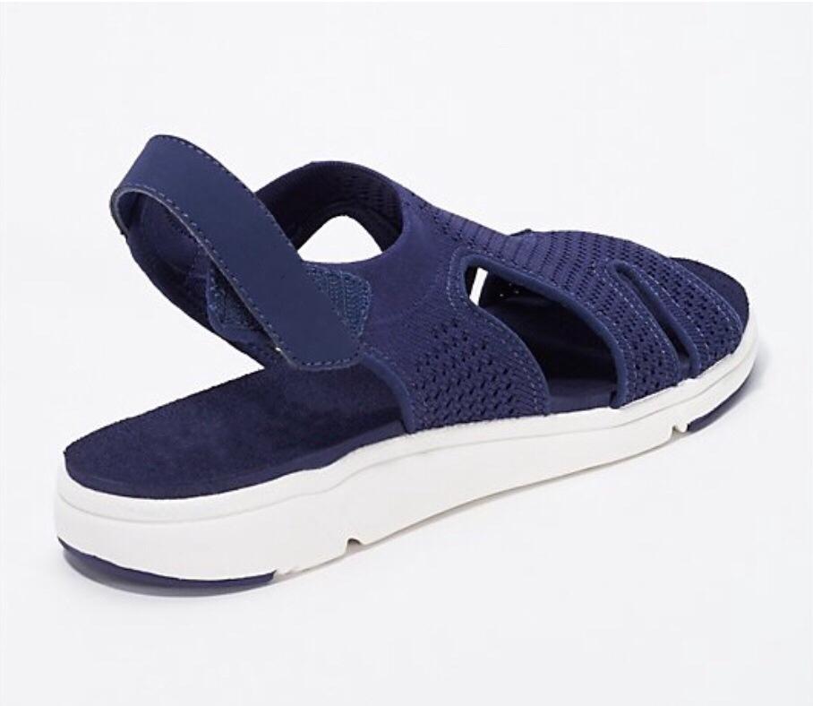 

Популярные сандалии из ткани-мухи отправлены оптом. Добро пожаловать на полки. Сетчатые маффины с открытым носком, резиновая пряжка на одно слово, низкий каблук. 45 тёмно-синий