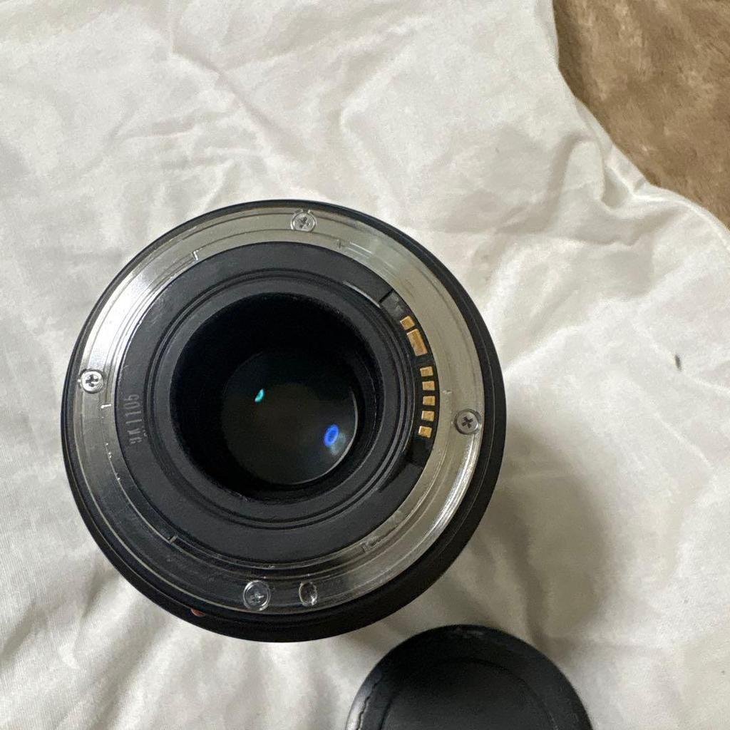 Used Canon EF lens 28-70 F2.8L
