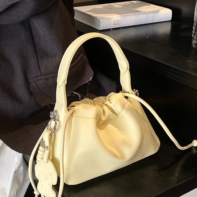 Korean Ins Trendy Fashion Pleated Bucket Bag 2025 Summer New Simple Shoulder Bag Slack Gentle Women's Bag
