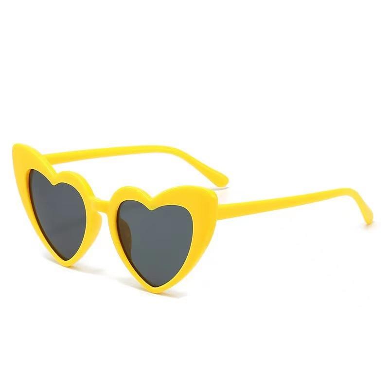 1Pc Cartoon Heart Sunglasses Children Baby Sunglasses Boys Girls UV400 Sun Glasses Shades Kids Gifts Fashion Party Eyeglasses