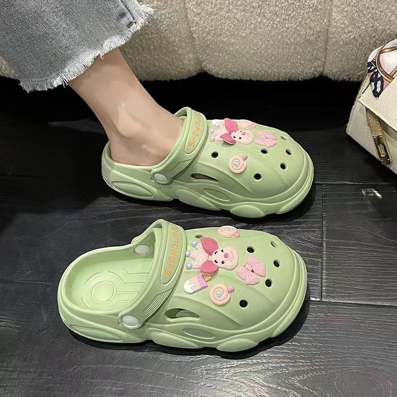 Hole Shoes Bath Light Cute Slippers Women Wear New Versatile Platform Sandals Half Drag Beach Women
