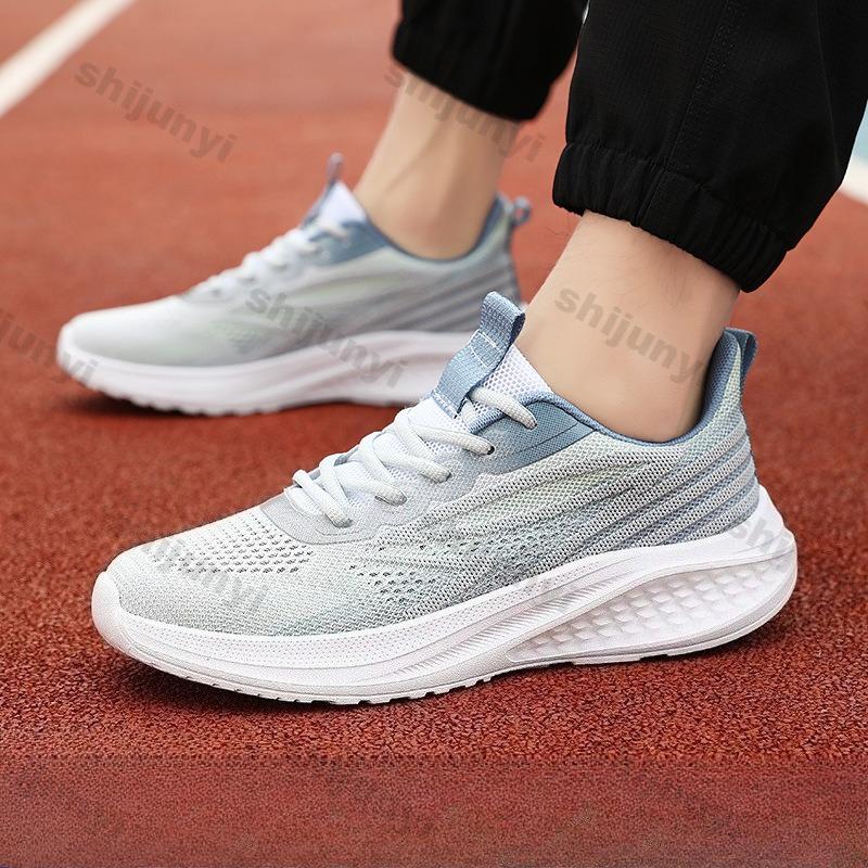 Fashion Couple Sneakers Summer New Mesh Breathable Soft Sole Men's Running Shoes Lightweight Comfortable Fashion Cross Tied Casual Shoes