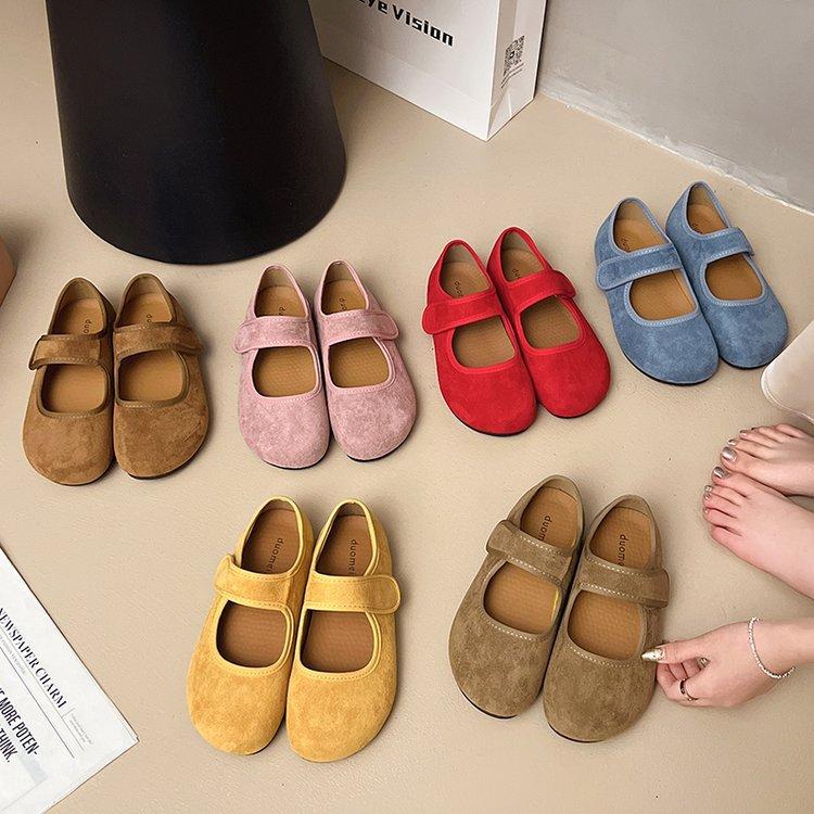Mori retro yellow Boken shoes women's shoes 2025 spring new shallow soft-soled grandma shoes Doudou flat-soled single shoes