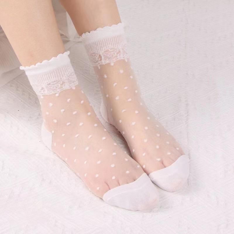 DONG AI Invisible Socks Women Summer Lace Socks Crystal Silk Polka Dot Ankle Socks Glass Black White Transparent Sock for Ladies