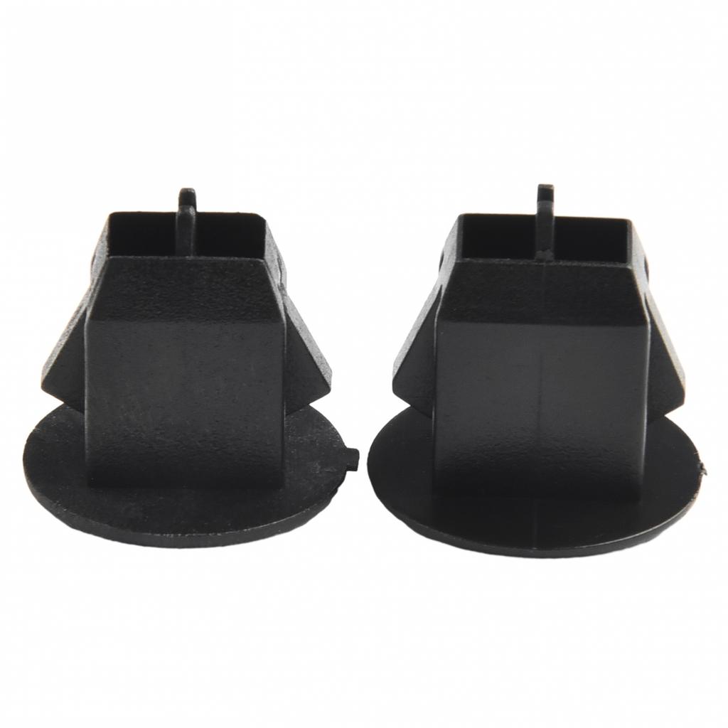 For Volvo S40/S60/S80 Car Fasteners Trim Clips 2x2cm/0.7x0.7inch