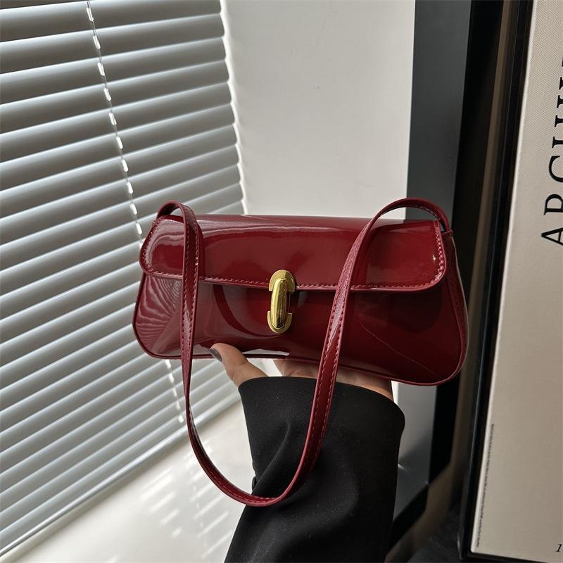 Eine stilvolle und retro Knopfverschluss-, Unterarm-, schicke, einseitige Schulter-, Hand-getragene, Unterarm Damen kleine quadratische Tasche